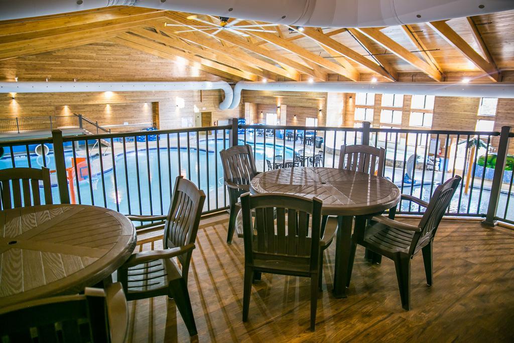 Thumper Pond Resort Ottertail エクステリア 写真